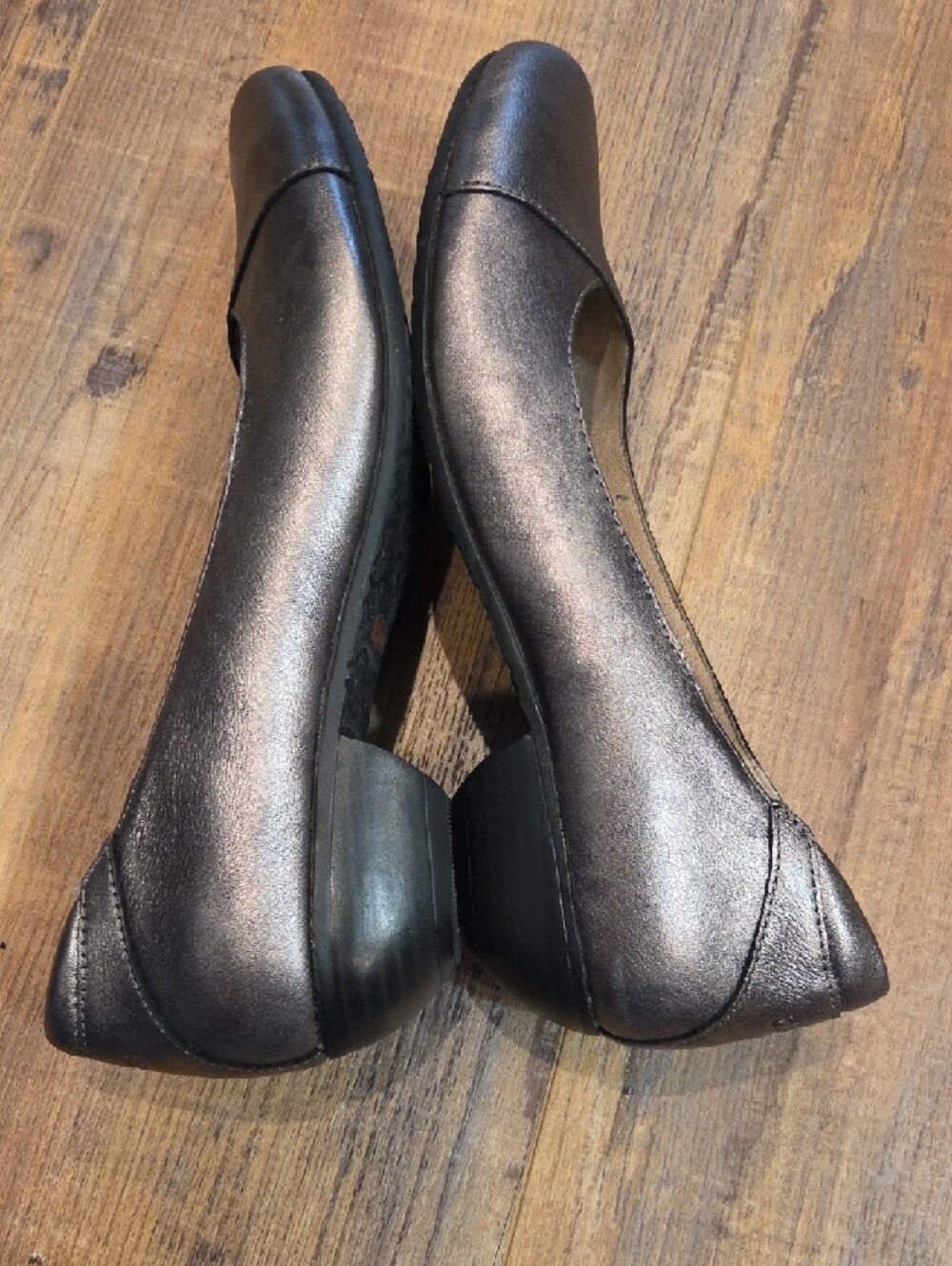 Taos Footwear Metallic Charcoal Ballet Flats - Picture 6 of 7